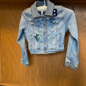 ❤️ 3/$20 cat & Jack jean jacket patch details